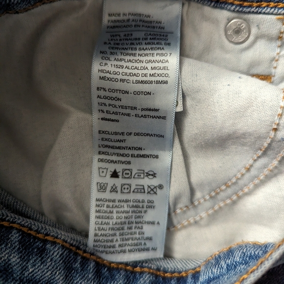 NWT Levi Strauss High-rise Loose Straight Jeans, Size 22 - Picture 5 of 12